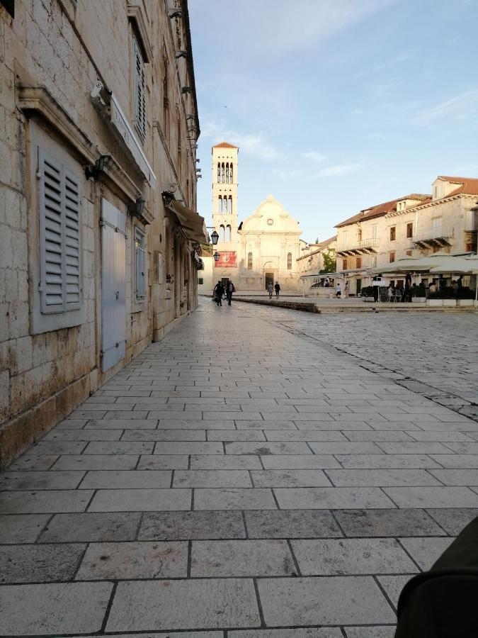 Bed & Breakfast Nora Hvar 3*